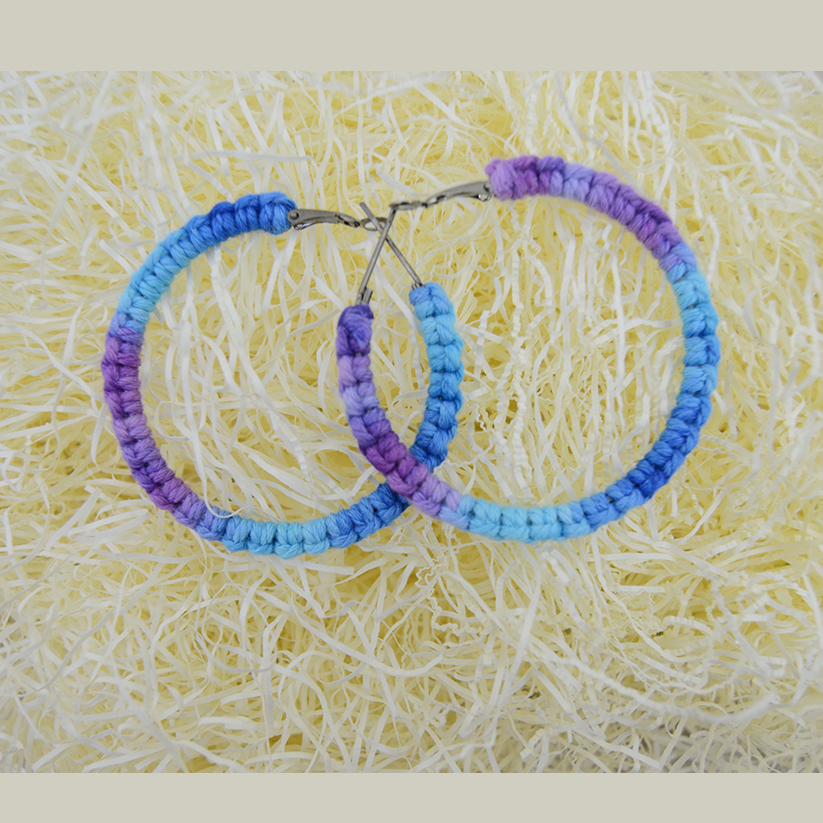 Handmade macrame earrings – Cornflower