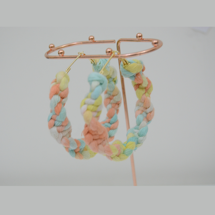 Handmade Twisted macrame earrings - Lutino