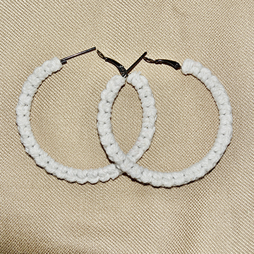 Handmade macrame earrings White