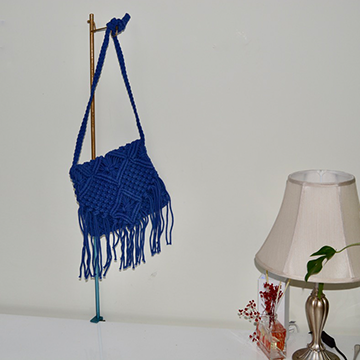 Handmade Macrame flap bag with zip closure – Blue