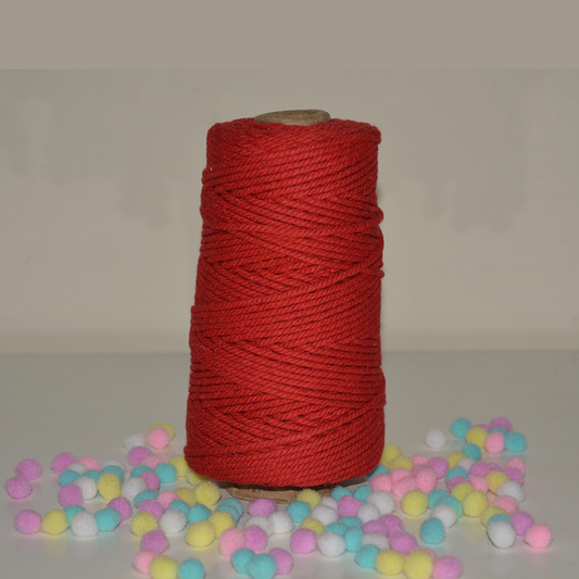 3mm Twisted cotton macrame thread 120 meter – Red.