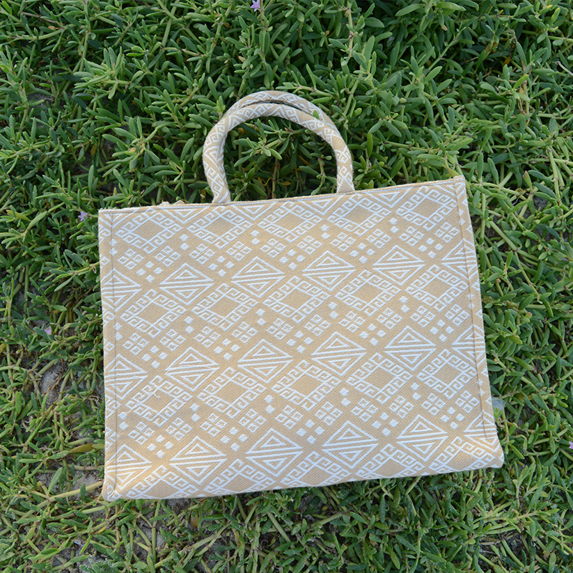 Jacquard tote bag – Natural and white color